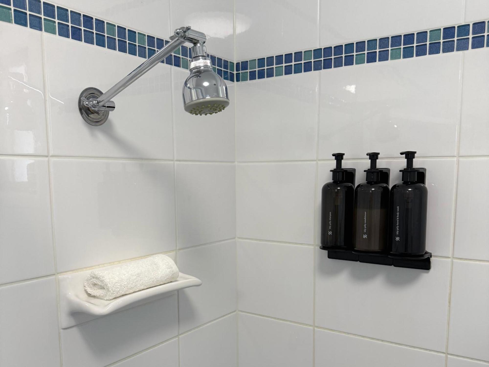 מרימבולה Pelican Motor Inn מראה חיצוני תמונה