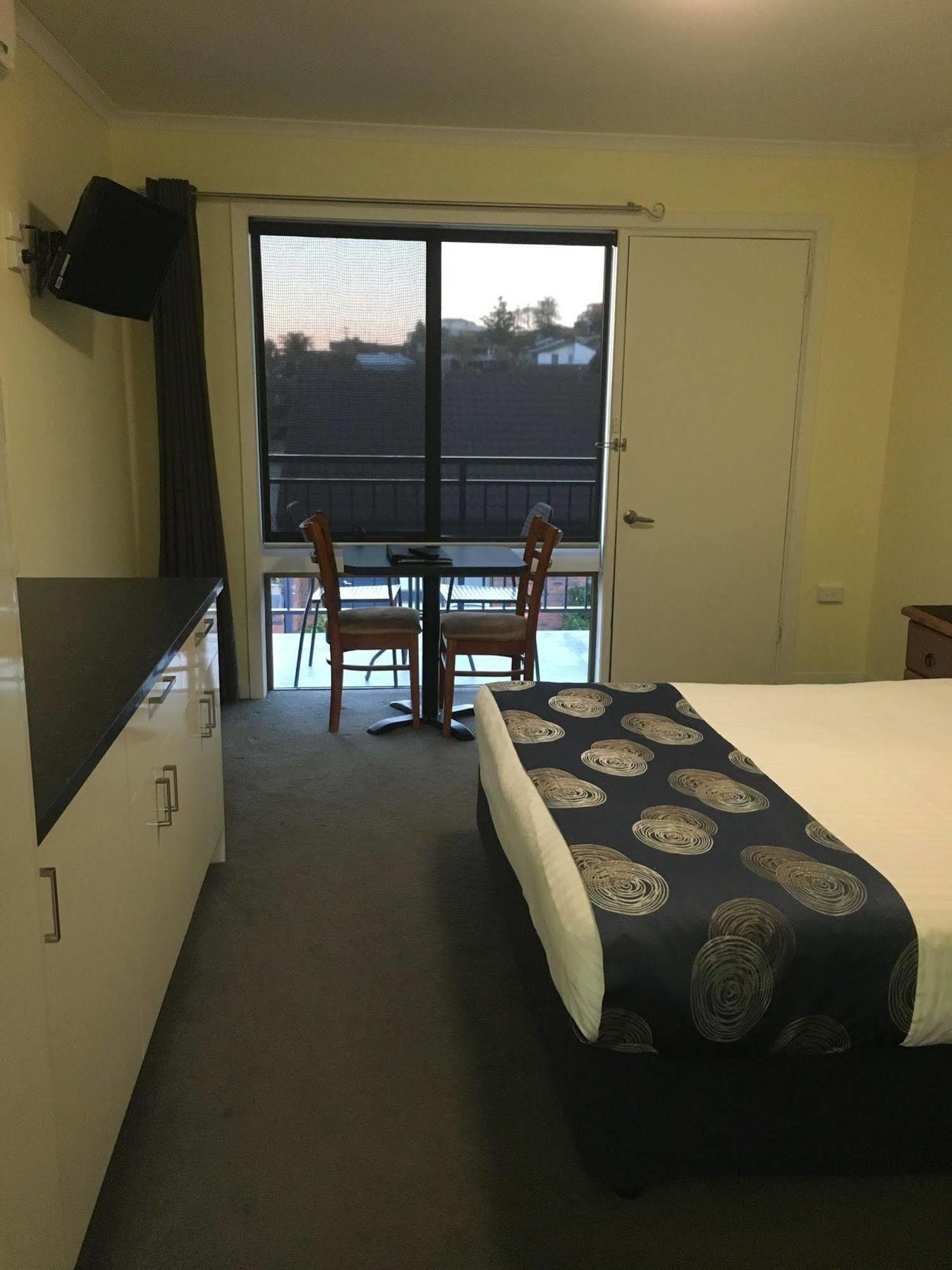 מרימבולה Pelican Motor Inn מראה חיצוני תמונה